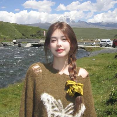 陪她一会儿 海报